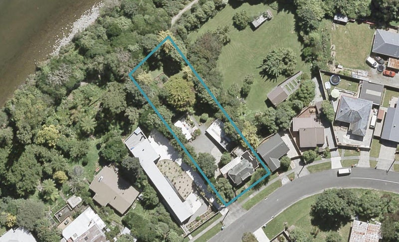 8 Black Beech Street, Birchville, Upper Hutt - Carousel 1