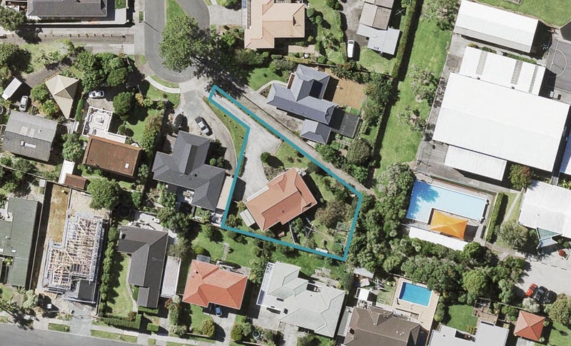 20 Tercel Place, Sunnyhills, Auckland - Carousel 1