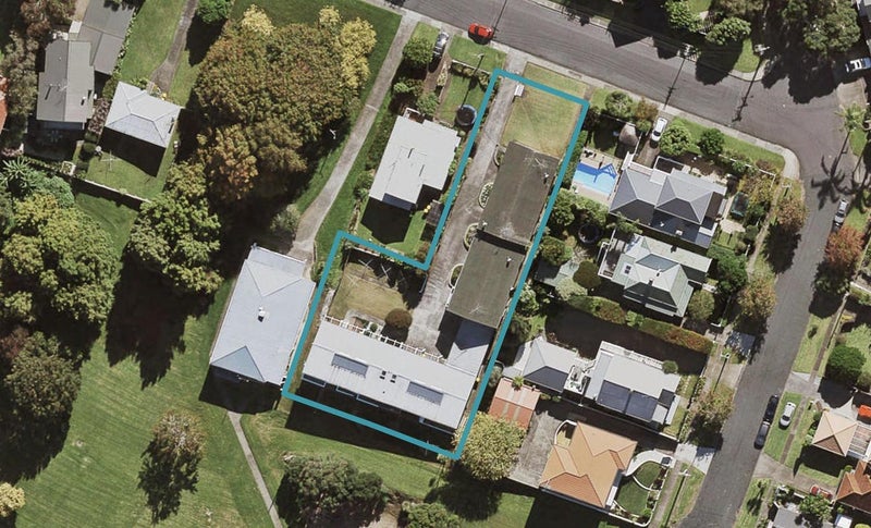 1/39 Belle Vue Avenue, Northcote Point, Auckland - Carousel 1