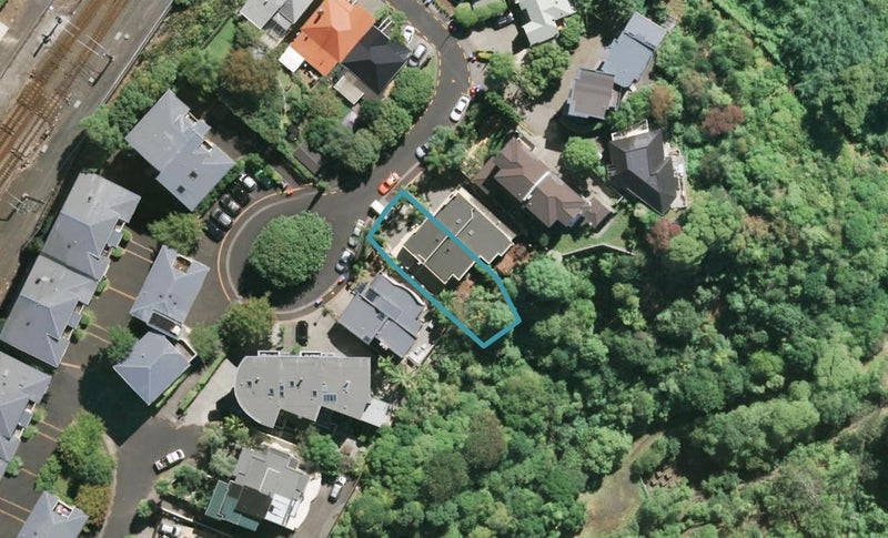 23 Laxon Terrace, Remuera, Auckland - Carousel 1