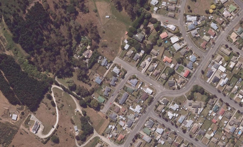 2 Slade Street, Oamaru North, Oamaru - Carousel 1