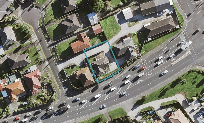 92 Maioro Street, New Windsor, Auckland - Carousel 1