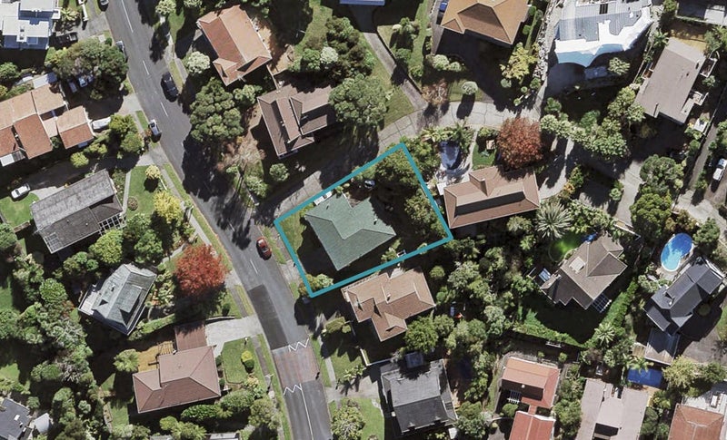 121 Porritt Avenue, Chatswood, Auckland - Carousel 1