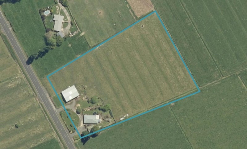 5433 State Highway 2, Ngatea - Carousel 1