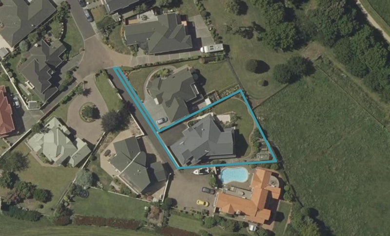 19 The Oaks, Awapuni, Palmerston North - Carousel 1