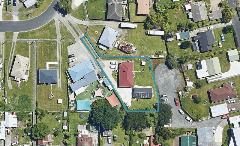 24 Puriri Crescent, Hillcrest, Rotorua - Carousel 1