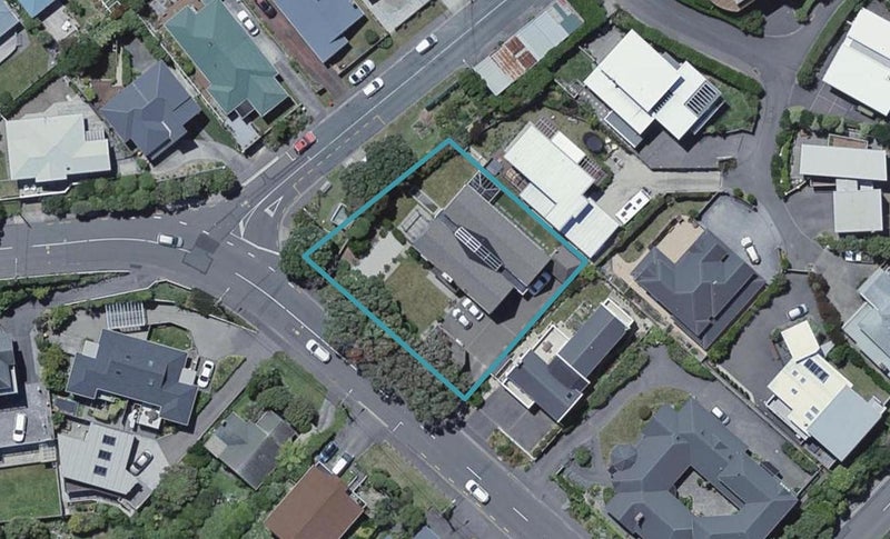 182 Onslow Road, Khandallah, Wellington - Carousel 1