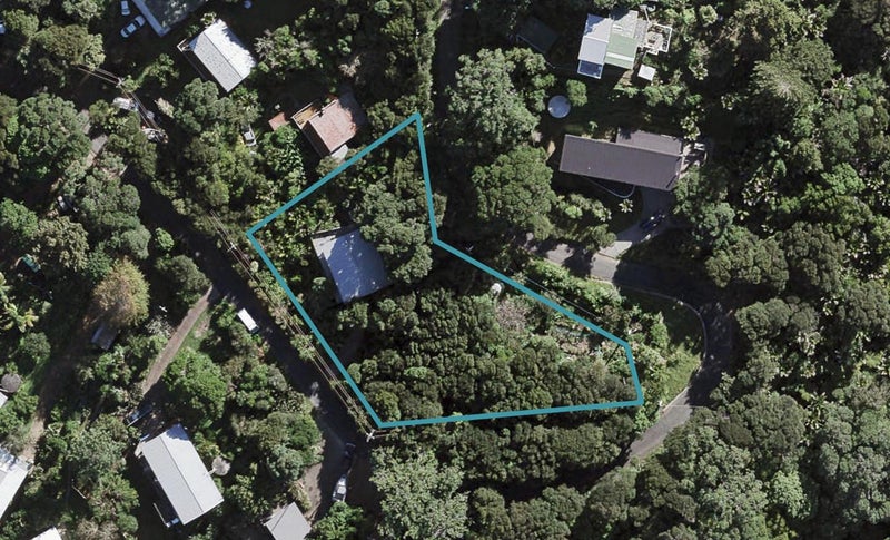 31 Omiha Road, Omiha, Waiheke Island - Carousel 1