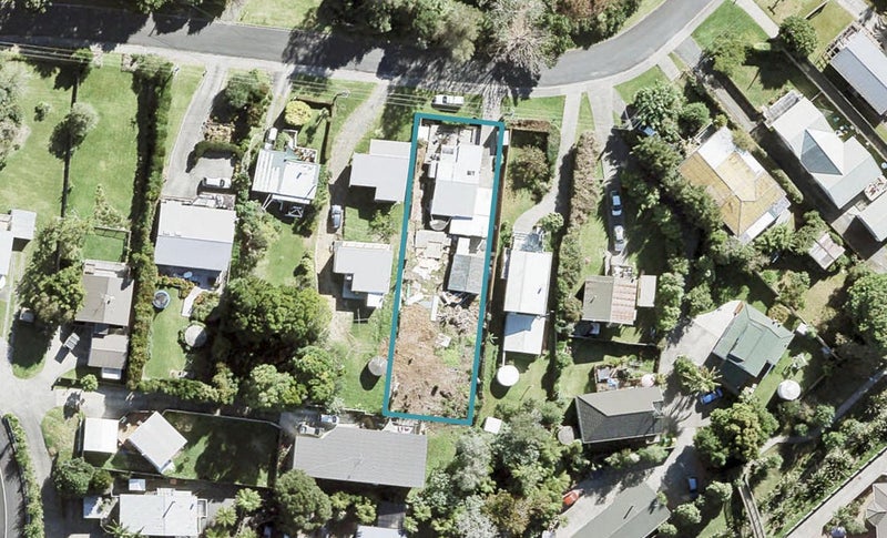 13 Rata Road, Stanmore Bay, Whangaparaoa - Carousel 1