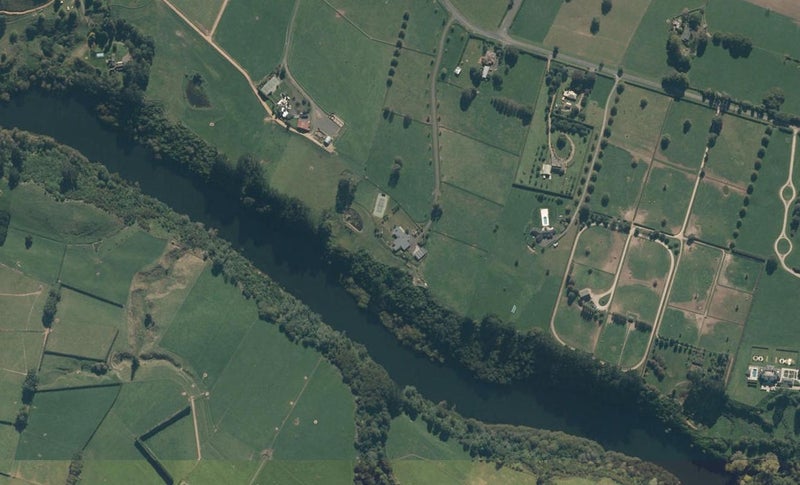 124 Hooker Road, Tamahere, Hamilton - Carousel 1