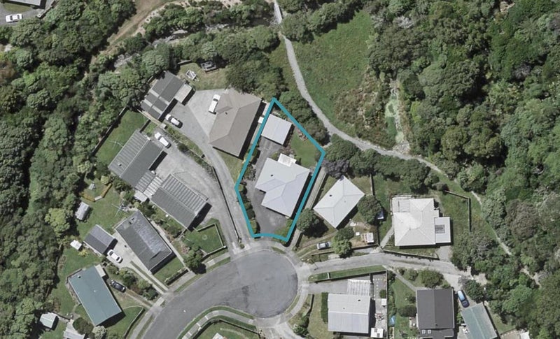 47 Hookway Grove, Paraparaumu - Carousel 1