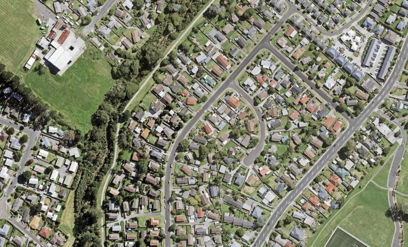 43 Borich Road, Sunnyvale, Auckland - Carousel 1