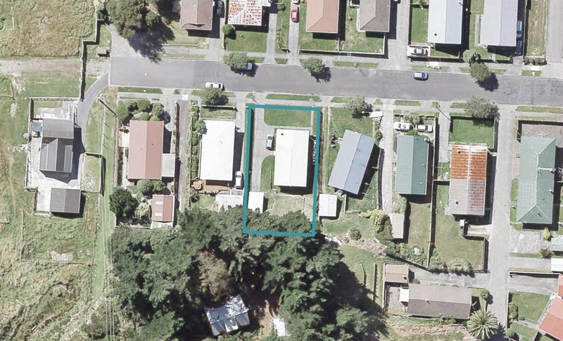 53 Stockdale Street, Wainuiomata, Lower Hutt - Carousel 1