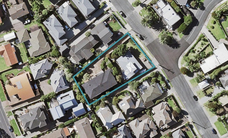 1/9 Morrow Avenue, Bucklands Beach, Auckland - Carousel 1