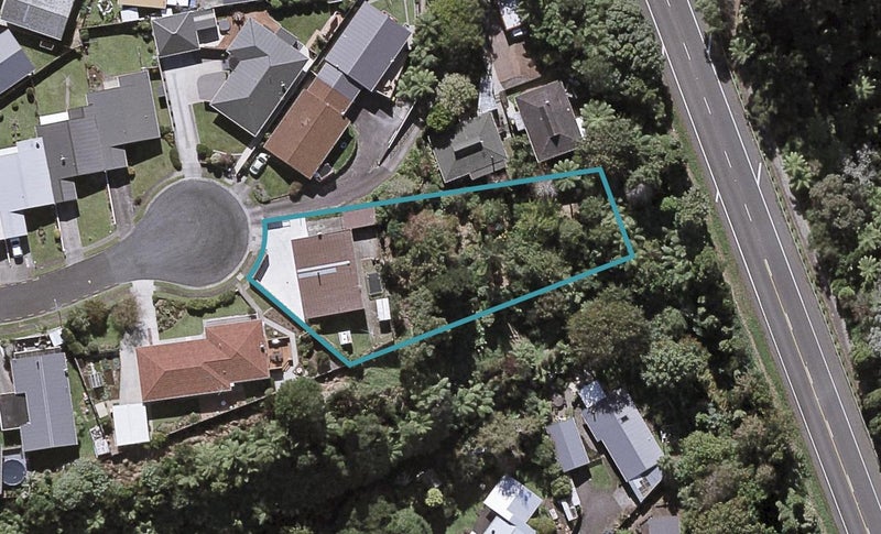 12 Evelyn Place, Welbourn, New Plymouth - Carousel 1