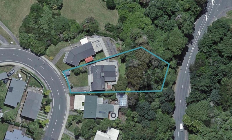 22 Churton Drive, Churton Park, Wellington - Carousel 1