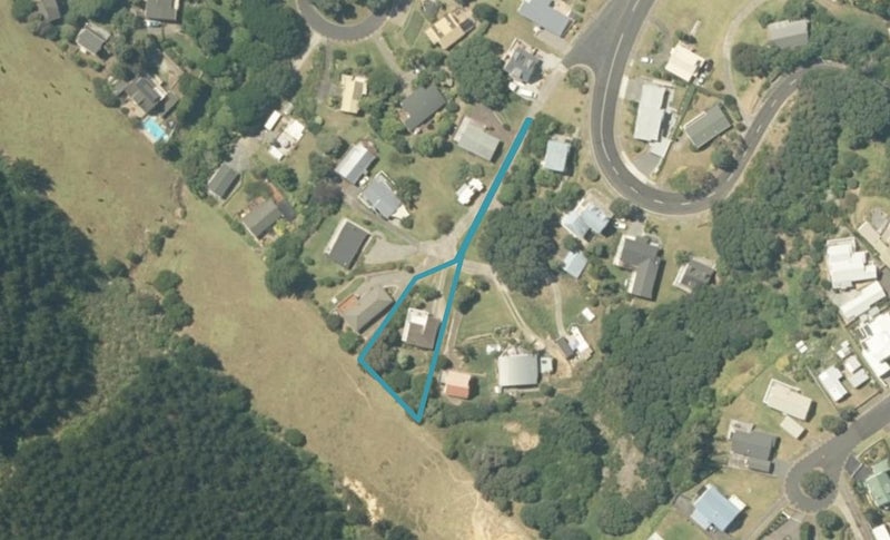 324 Onemana Drive, Whangamata - Carousel 1