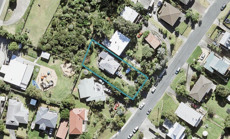 8 Layton Road, Manly, Whangaparaoa - Carousel 1