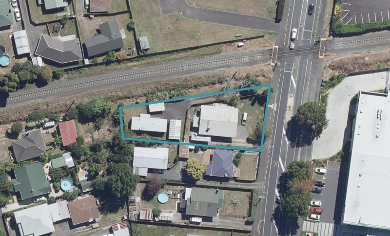 161 Peachgrove Road, Hamilton East, Hamilton - Carousel 1