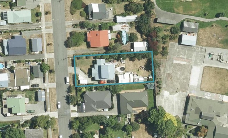 11 Brian Bary Street, Redwoodtown, Blenheim - Carousel 1