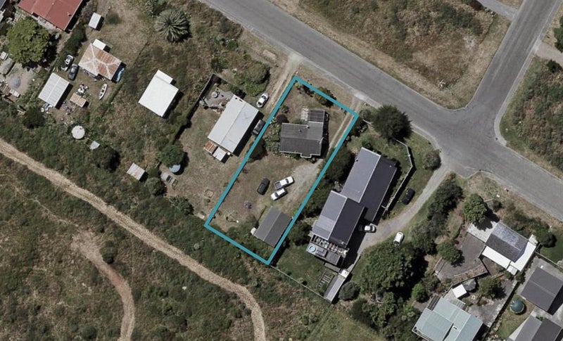 19 Kitchener Street, Te Horo Beach - Carousel 1
