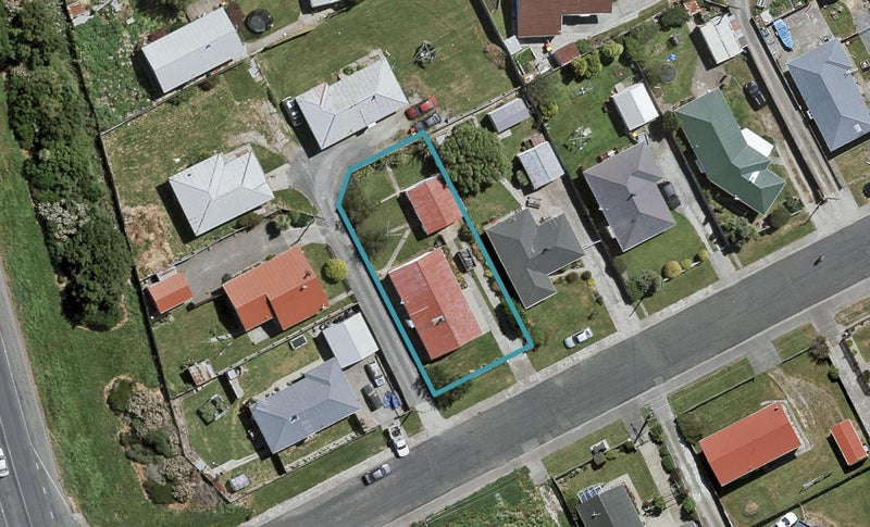 12 Hyde Street, Clifton, Invercargill - Carousel 1