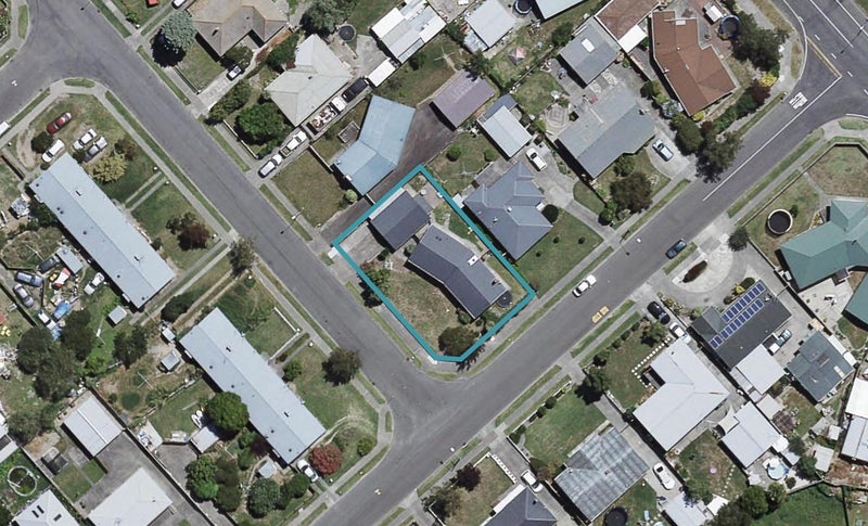 40 Hitchings Avenue, Onekawa, Napier - Carousel 1
