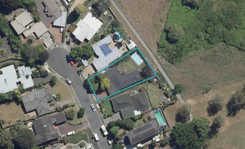 14 McInnes Place, Queenwood, Hamilton - Carousel 1