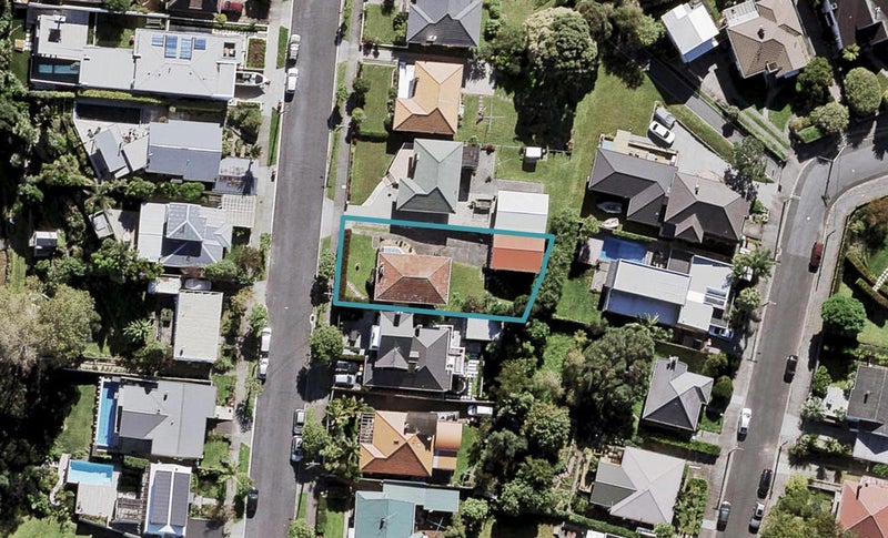 29 Westmere Park Avenue, Westmere, Auckland - Carousel 1