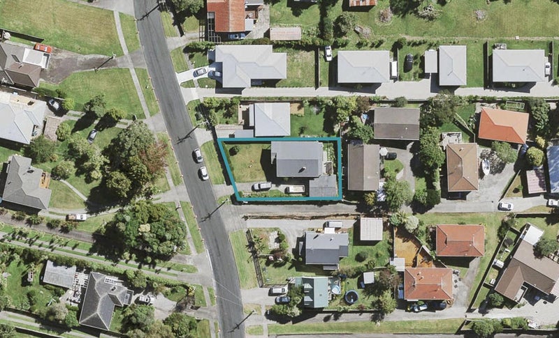 38 Ambler Avenue, Glen Eden, Auckland - Carousel 1