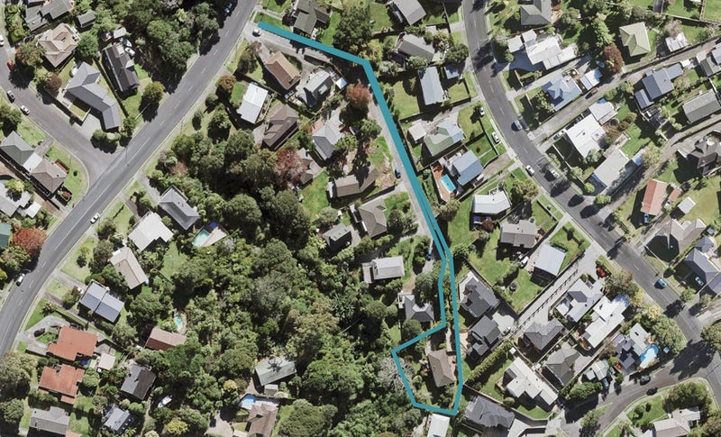 10 Halsey Drive, Lynfield, Auckland - Carousel 1