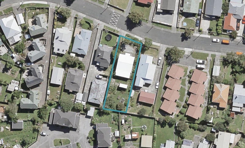 52 Randwick Crescent, Moera, Lower Hutt - Carousel 1