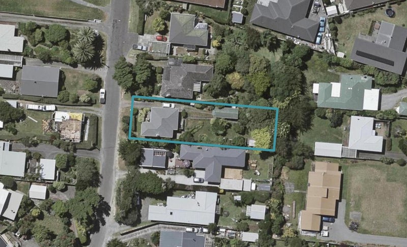 10 Miro Road, Raumati South, Paraparaumu - Carousel 1