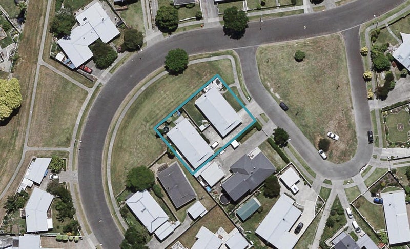34B Duckworth Crescent, Greenmeadows, Napier - Carousel 1