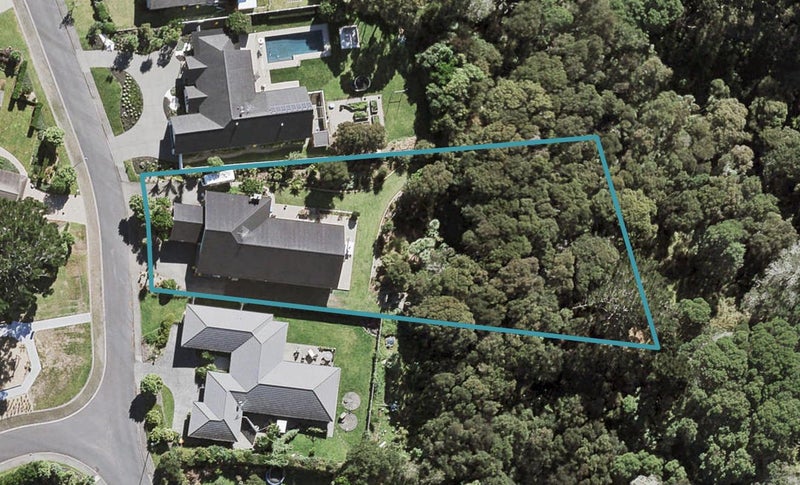 68 Shelter Drive, Greenhithe, Auckland - Carousel 1