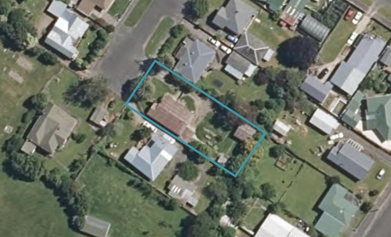 49 Albert Street, Pahiatua - Carousel 1