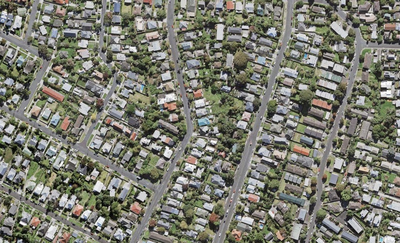 39 Mountain View Road, Morningside, Auckland - Carousel 1