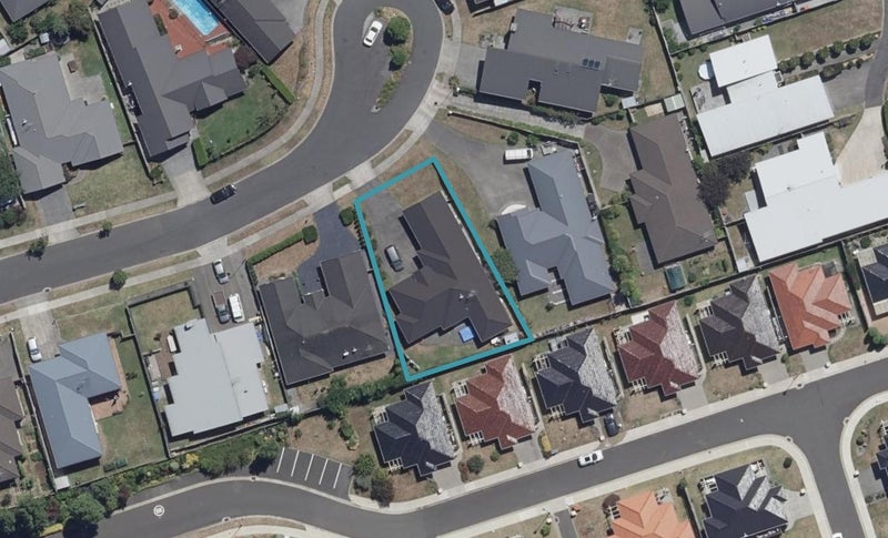 28 Malbec Place, Rototuna, Hamilton - Carousel 1