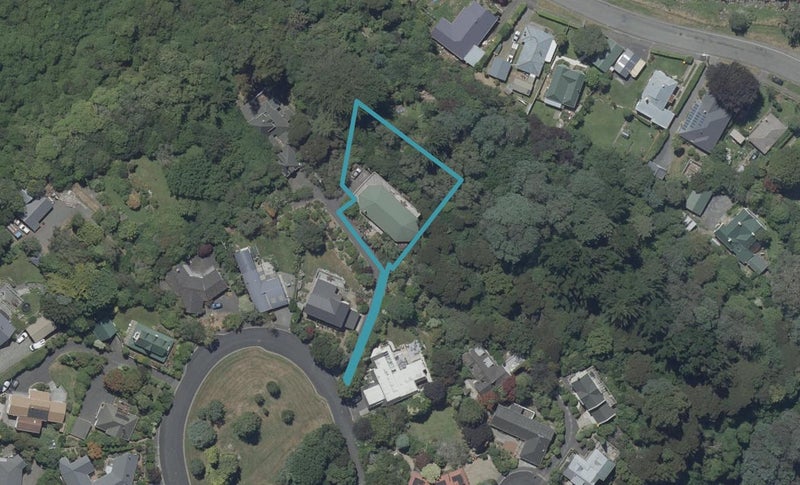 41 Garden Place, Glenleith, Dunedin - Carousel 1