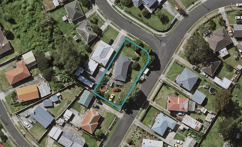 51 Tyrone Street, Otara, Auckland - Carousel 1