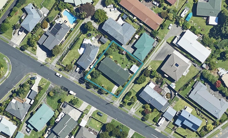 9 Matua Road, Matua, Tauranga - Carousel 1