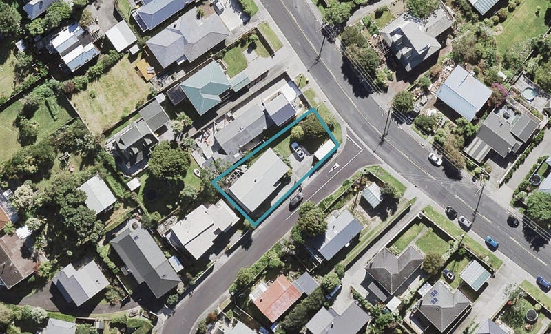 1C Rangatira RD, Beach Haven, North Shore City - Carousel 1