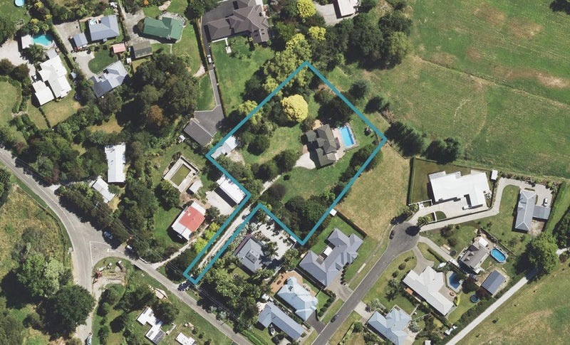 32 Shelley Road, Whataupoko, Gisborne - Carousel 1