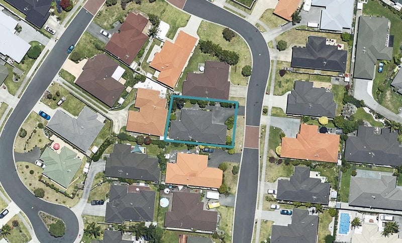 8 Grabella Place, Papamoa Beach, Papamoa - Carousel 1