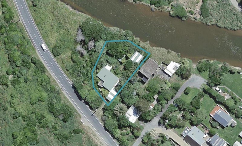 1020 Makara Road, Karori - Carousel 1