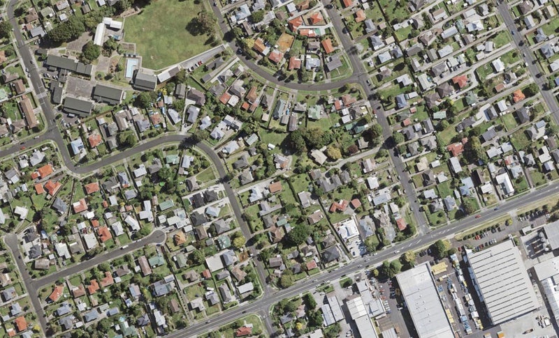 9 Tawa Crescent, Manurewa, Auckland - Carousel 1