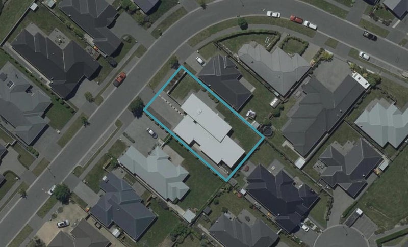 28 Mariposa Crescent, Aidanfield, Christchurch - Carousel 1