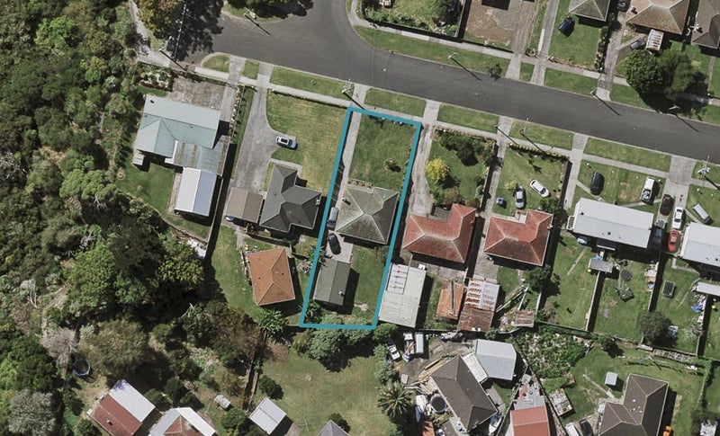 64 Johnstones Road, Otara, Auckland - Carousel 1