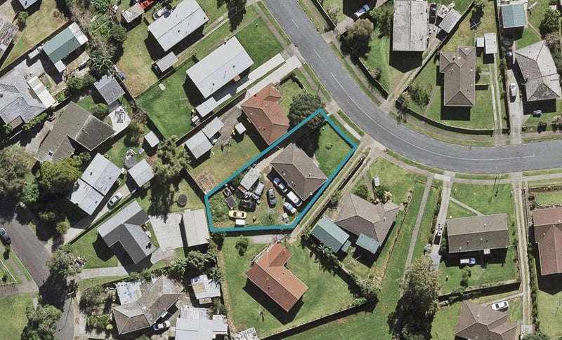 29 Mcnaughton Avenue, Mangere East, Auckland - Carousel 1