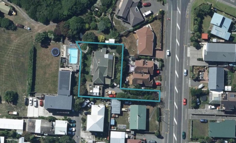 6 Main Road, Titahi Bay, Porirua - Carousel 1